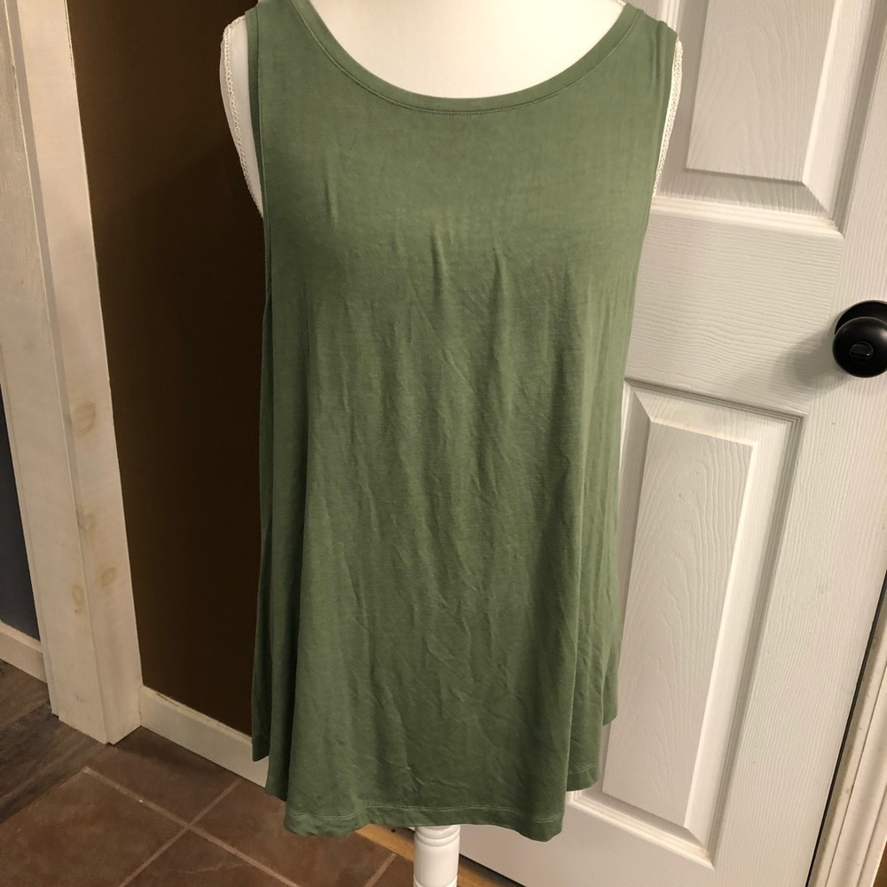 American Eagle tank top